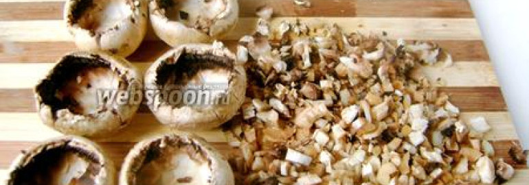 Перепелиные яйца в шампиньонах с фото | Рецепт запеченных яиц с грибами на Webspoon.ru